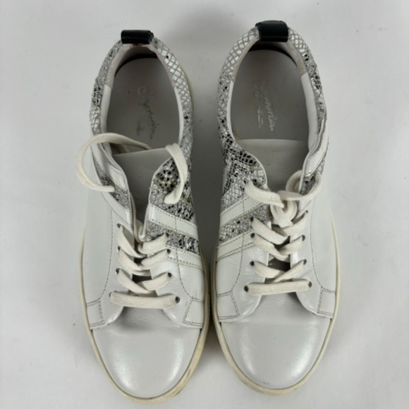 Seychelles Stand Out Sneakers White/Gray Snake Pattern - Picture 1 of 8